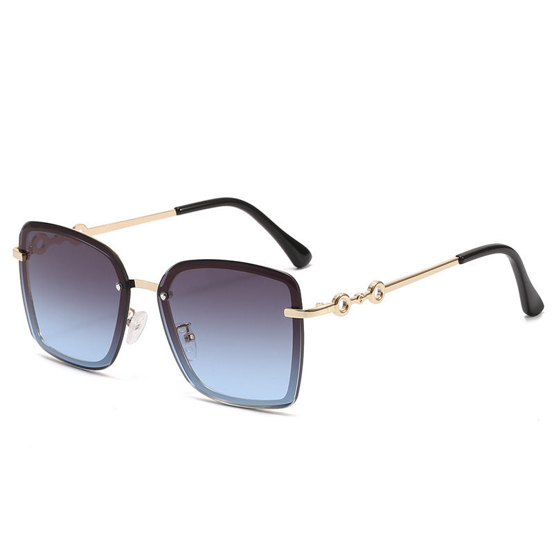 Damen quadratische Sonnenbrille mit verspiegelten Gläsern und elegantem Detail Brehn