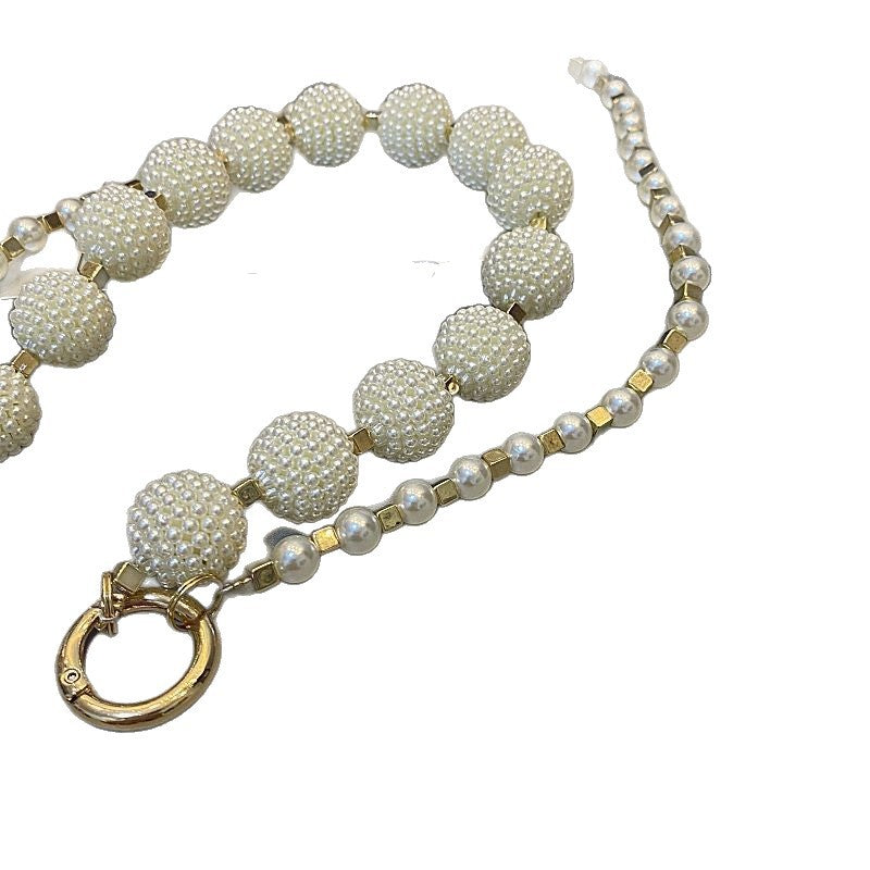 Eleganter Perlenbrillenhalter Brehn