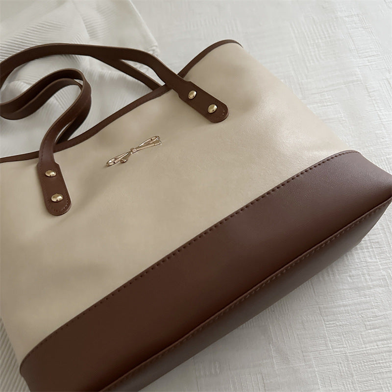 Elegante Faux-Leder-Tote-Tasche mit Akzent-Schleife