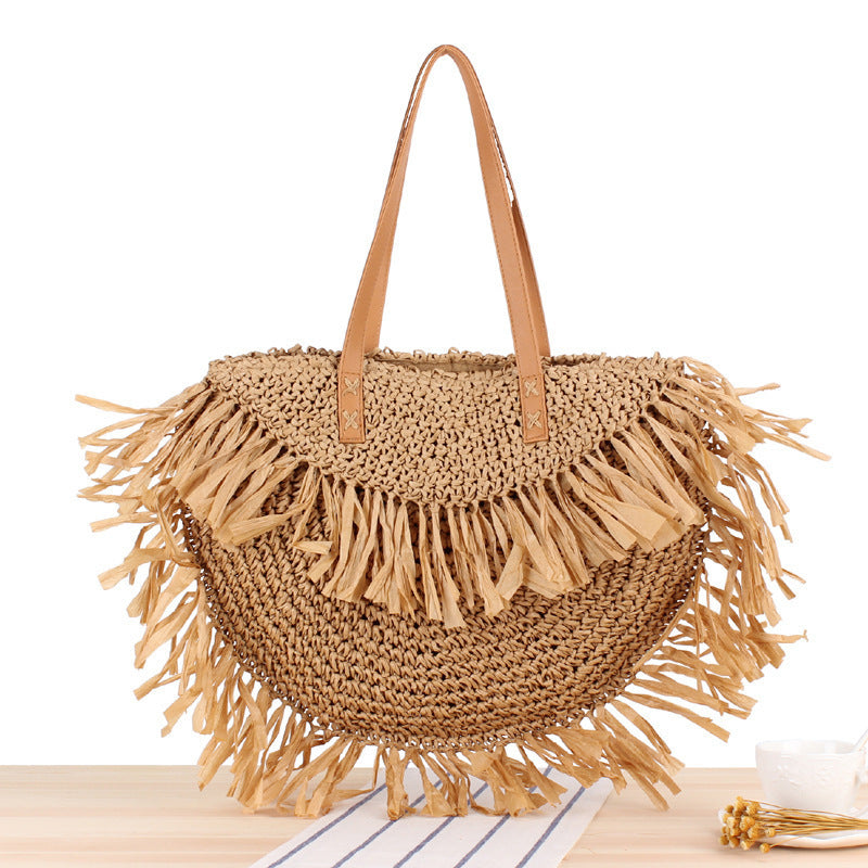 Trendige Strohtasche mit Fransigem Design Brehn