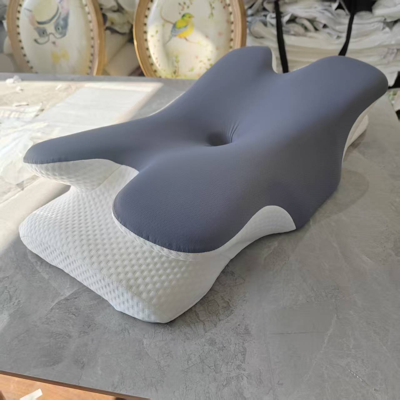 Ergonomisches Kontur-Kissen Mit Kühlender Oberfläche Brehn