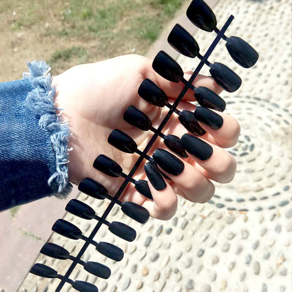 Natürliche Nagelspitzen Brehn