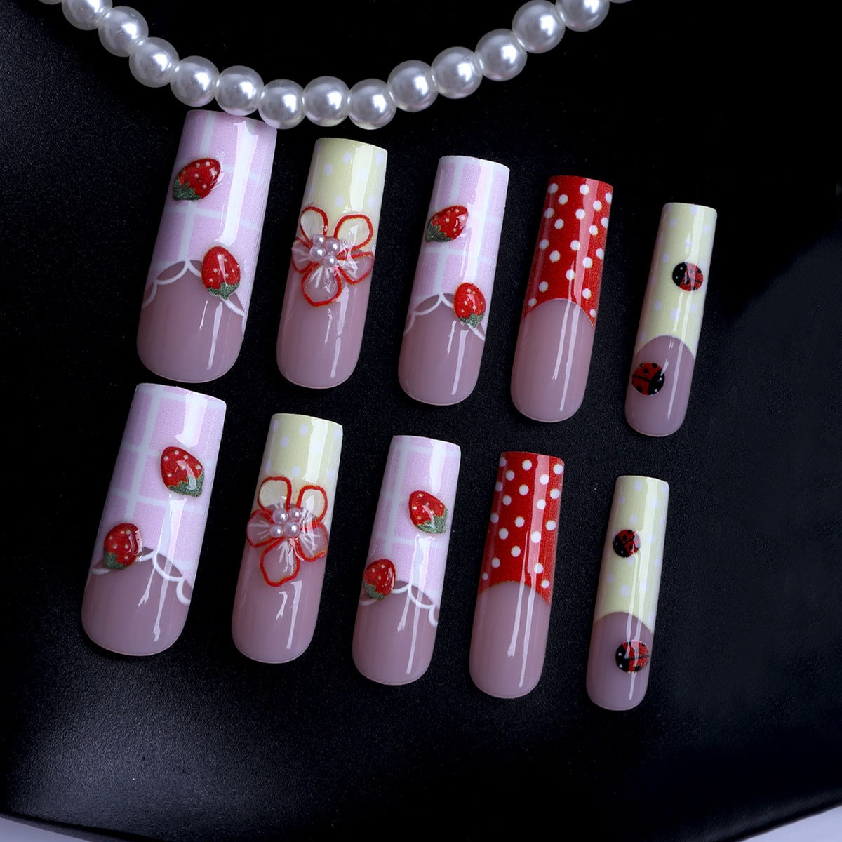 Kreative Nail Art Brehn