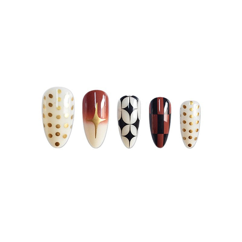 Stilvolle Stiletto Press-On Nägel mit eleganten Mustern Brehn