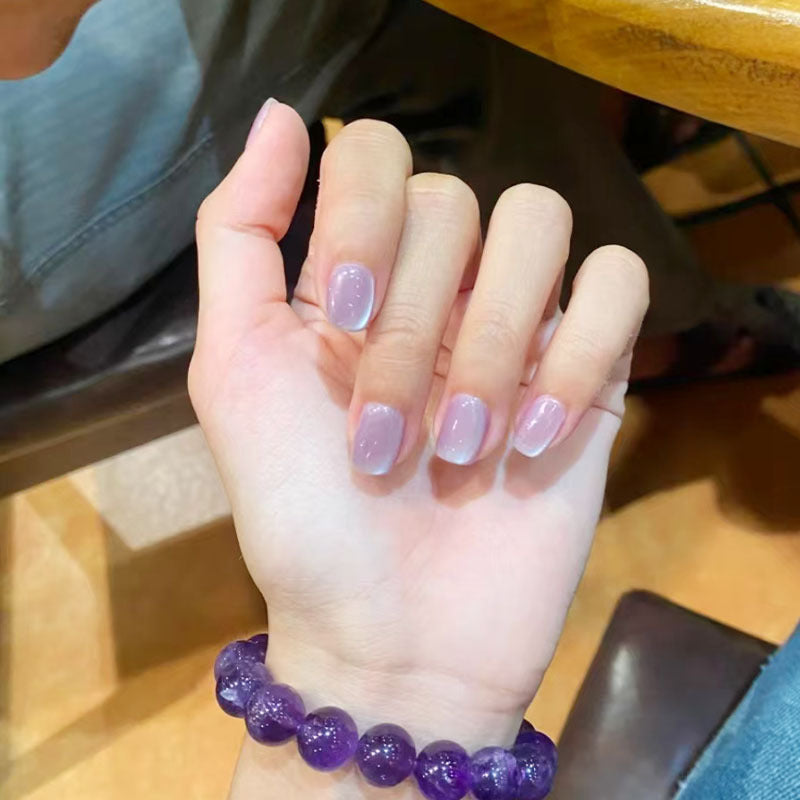 Elegantes Ombre-Nageldesign Brehn