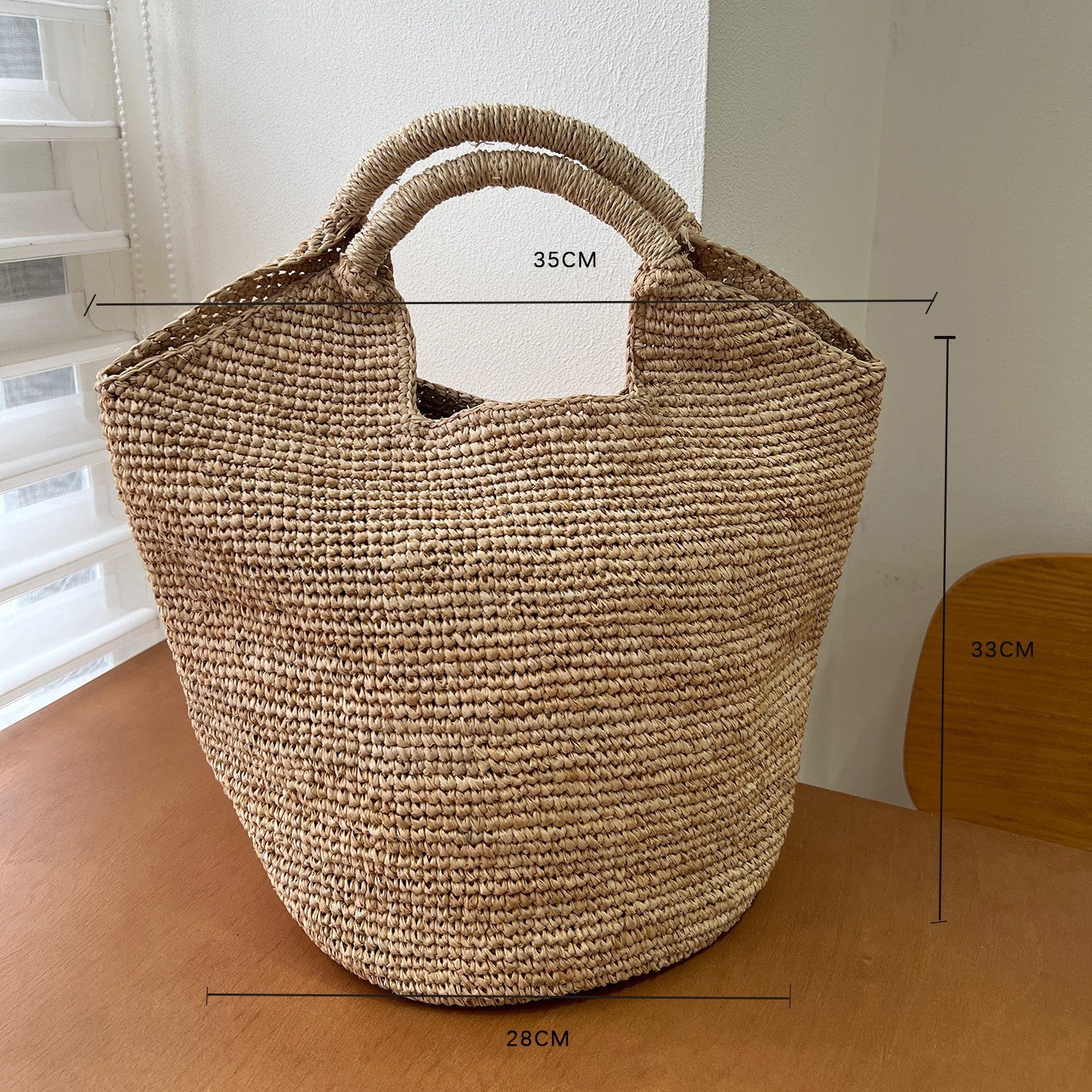 Handgefertigte Stricktasche mit Floralem Design Brehn