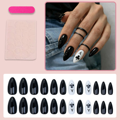 Glamouröse Kunstnagel Kollektion Brehn