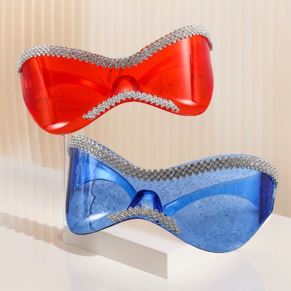 Damen Glamouröse Hochglanz-Sonnenbrille mit Kristallrand Brehn