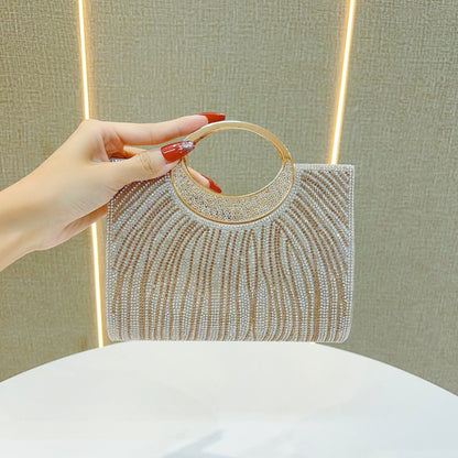 Glamouröse Abendhandtasche mit Strass-Design