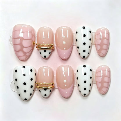 Chic Polka Dot Press-On Nagel Set Brehn