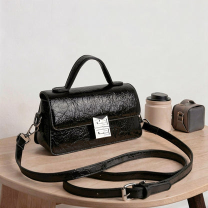 Strukturierte Handtasche