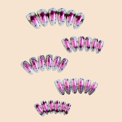 Kreatives Halloween Nagelset Brehn