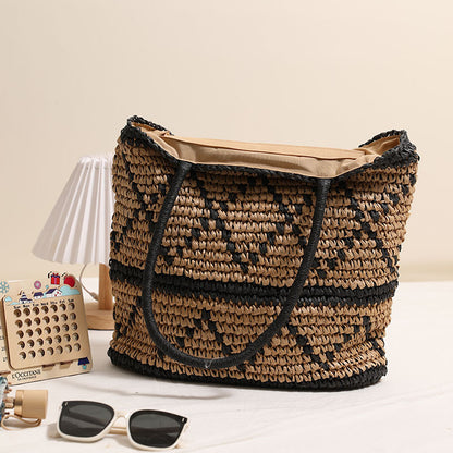 Handgefertigte Basttasche mit Geometrischem Muster Brehn
