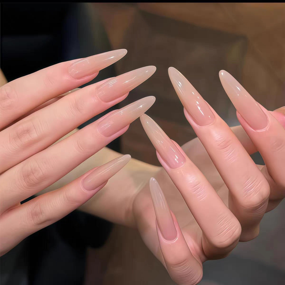 Elegante Stiletto Press-On Nail Tips Brehn