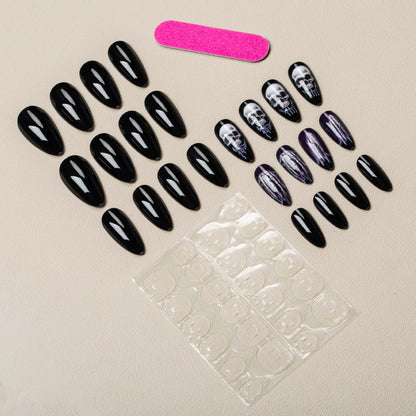 Halloween-Themen Skelett Nagelkunst