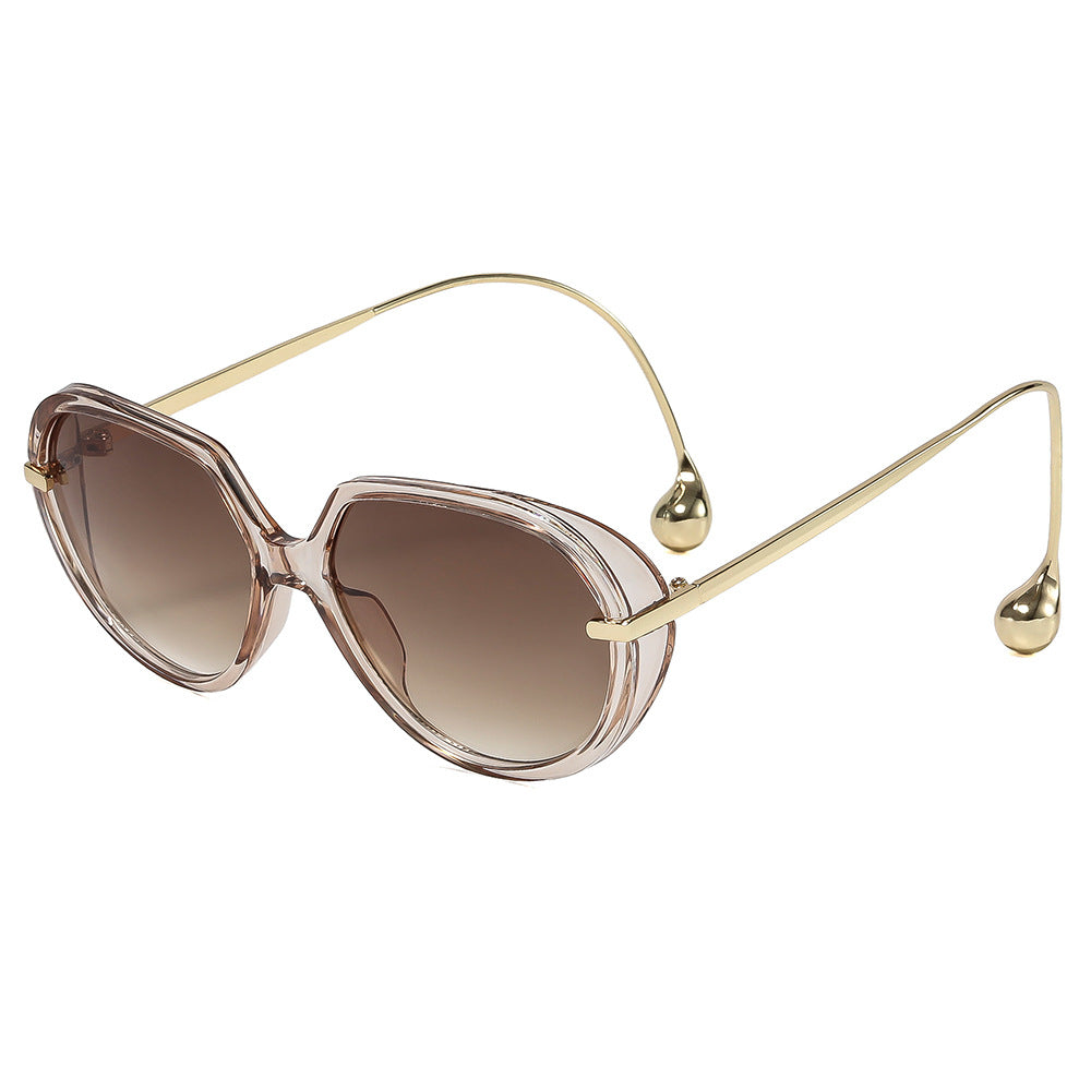 Damen Cat-Eye Sonnenbrille mit goldenen Akzenten und stylishem Rahmen Brehn