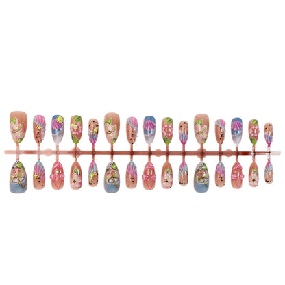 Kunstnagelset mit botanischen Designs und glamourösen Akzenten Brehn