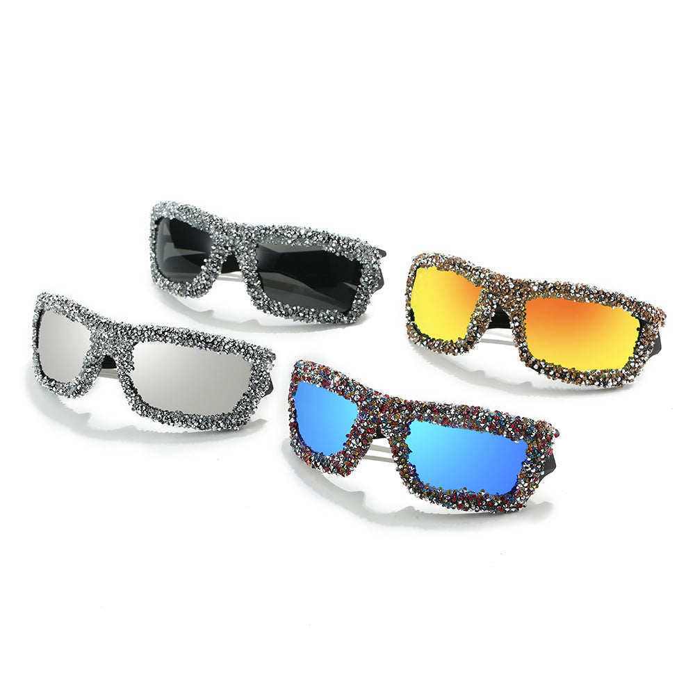 Damen Sportliche Sonnenbrille mit funkelndem Strassrahmen Brehn