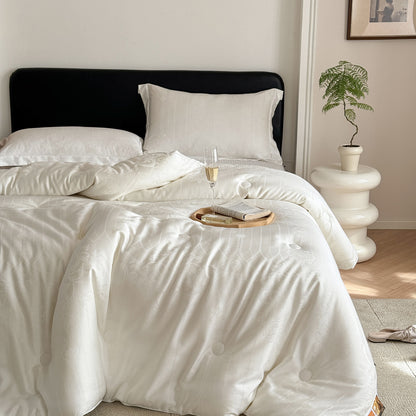 Luxuriöse Jacquard-Bettwäsche-Garnitur aus Satin mit feiner Steppung