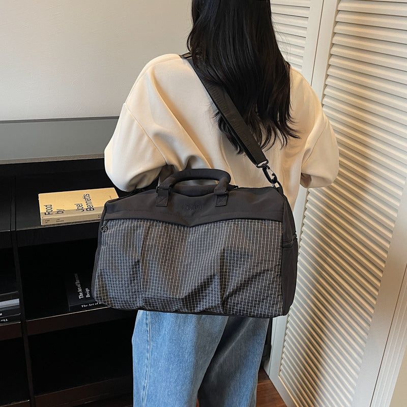Stylische Reis-Duffel-Tasche mit hochwertigem wasserabweisendem Material Brehn