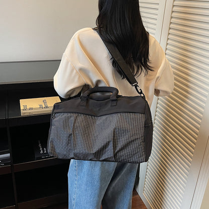 Stylische Reis-Duffel-Tasche mit hochwertigem wasserabweisendem Material Brehn