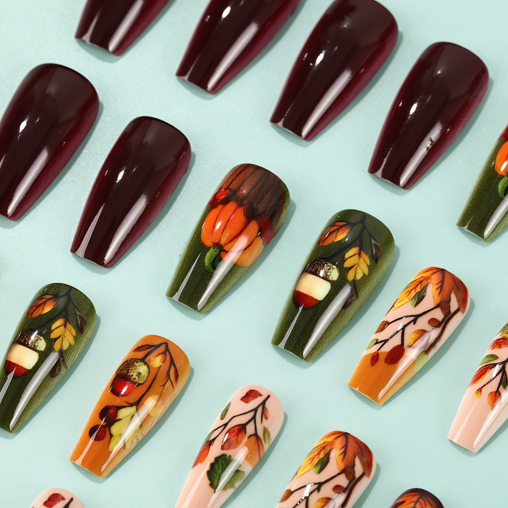 Kreative Kunstnägel im herbstlichen Design Brehn