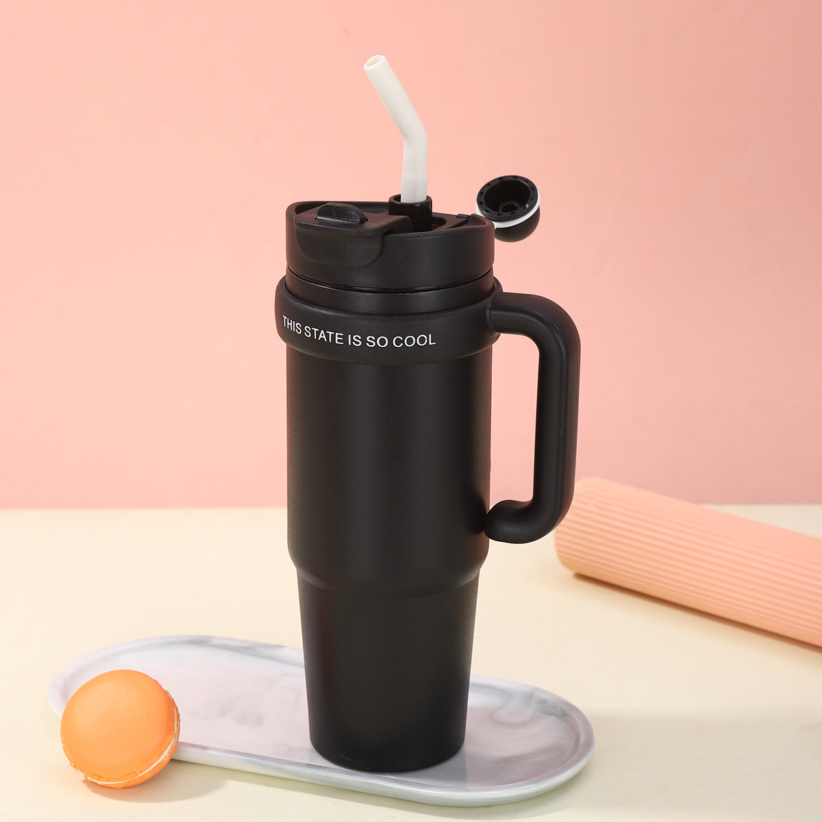 Unisex Trinkbecher mit integriertem Strohhalm Brehn