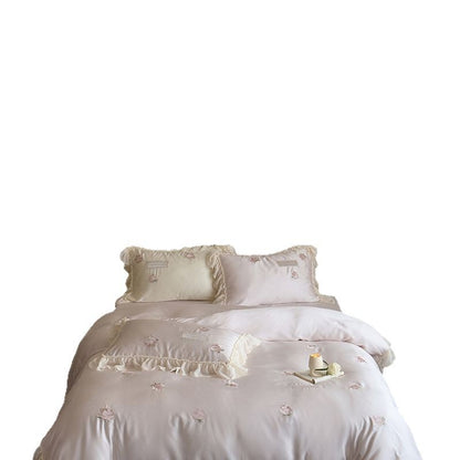 Wendbare Baumwollsatin Rose bestickte Volant Bettwäsche Set mit Rüschenshams und verdecktem Verschluss