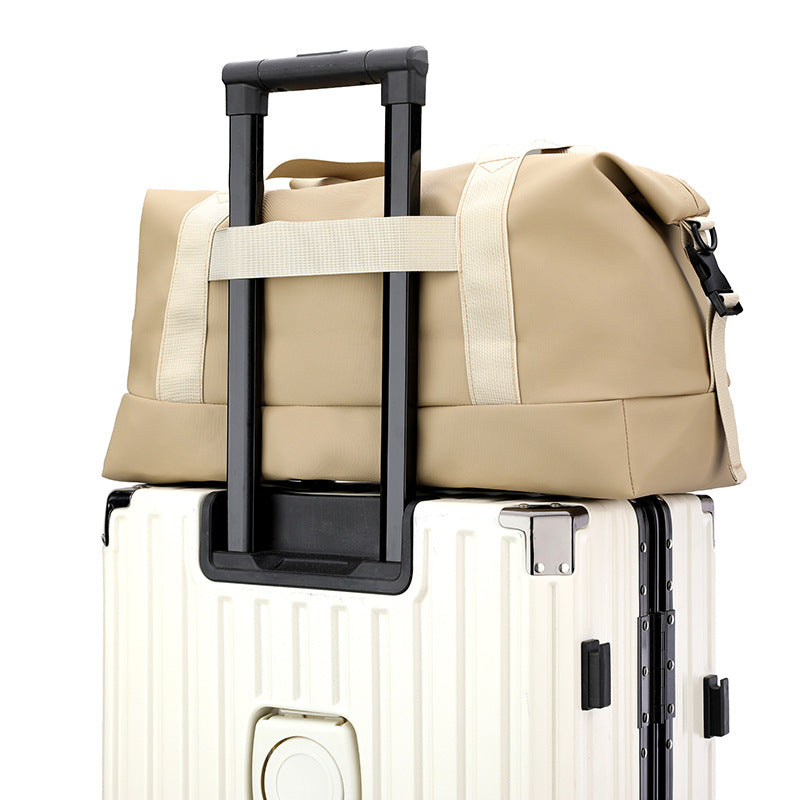 Sportliche Reisetasche Mit Robustem Tragesystem Brehn