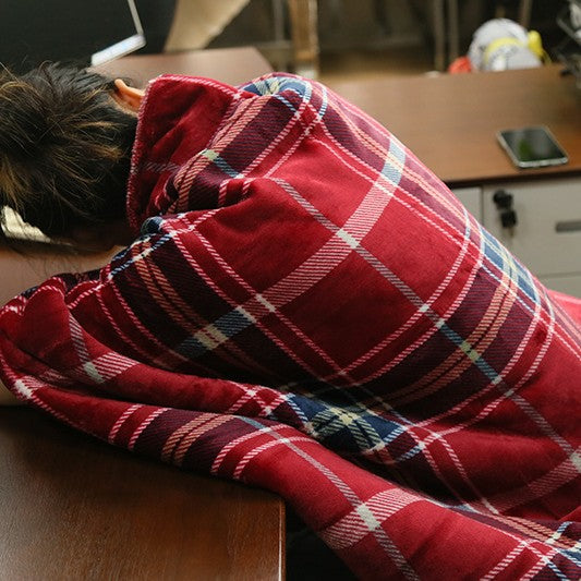 Luxuriöser Fleece Kapuzen-Wickelmantel