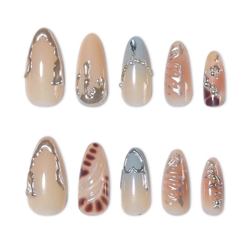Elegante Stiletto-Nagelverlängerungen Brehn