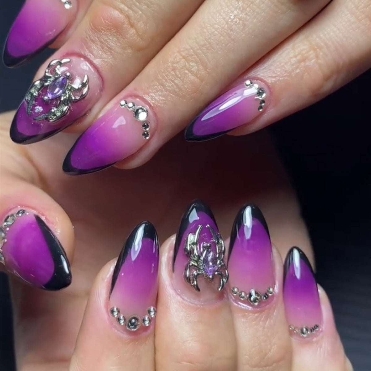 Gothic Glamour Nagelkunst Set Brehn