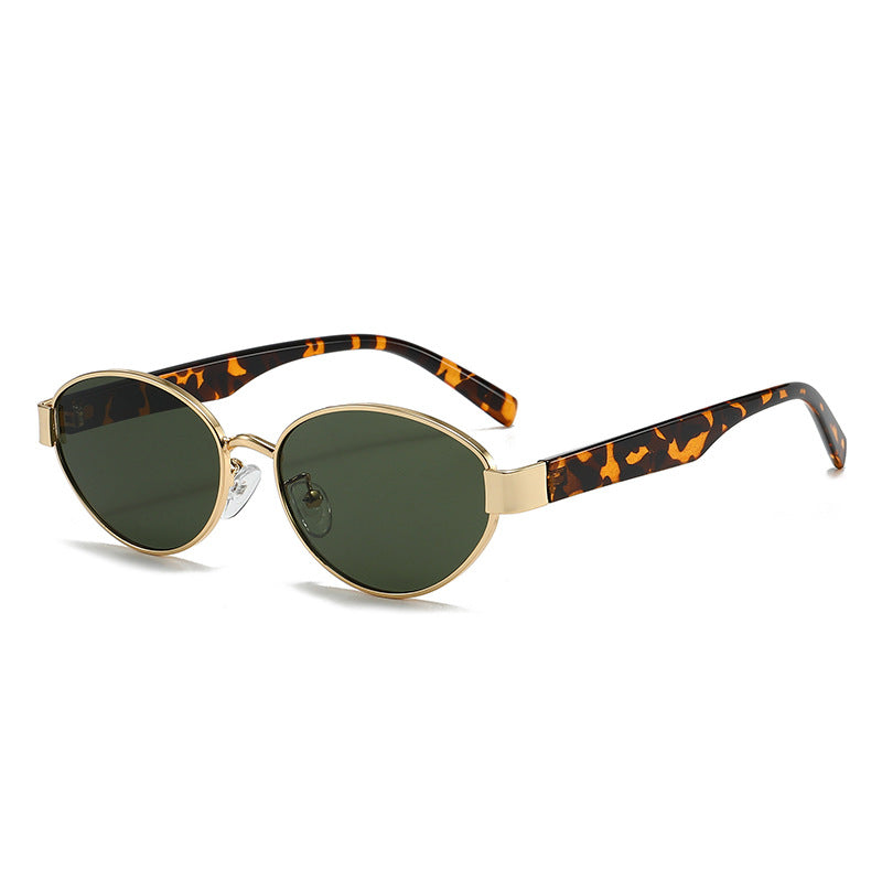 Modische Sonnenbrille Im Modernen Stil Brehn