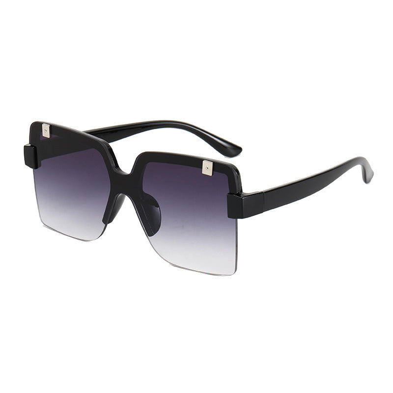 Damen Modische Oversized-Sonnenbrille mit futuristischem Design Brehn