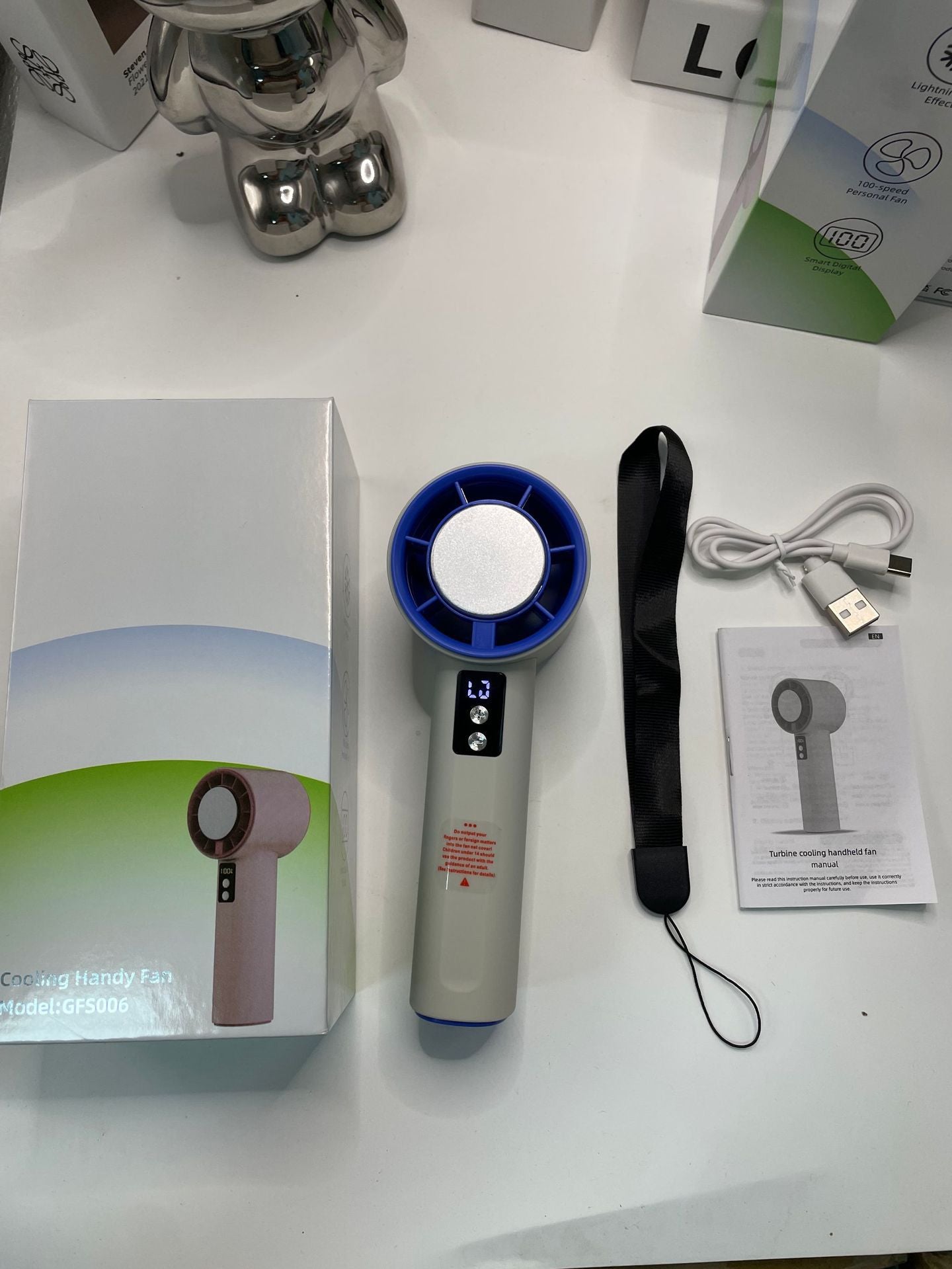 Damen Tragbarer Turbo-Handventilator mit digitaler Steuerung Brehn