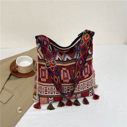 Bohemian Quasten Schultertasche