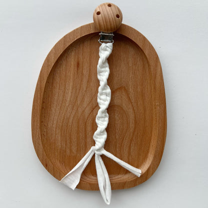 Geflochtene Baumwoll-Schnullerkette mit Holzsicherheitsklemme