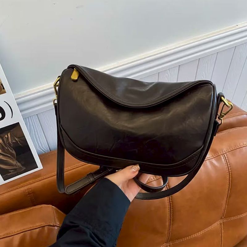 Vielseitige Schultertasche Brehn