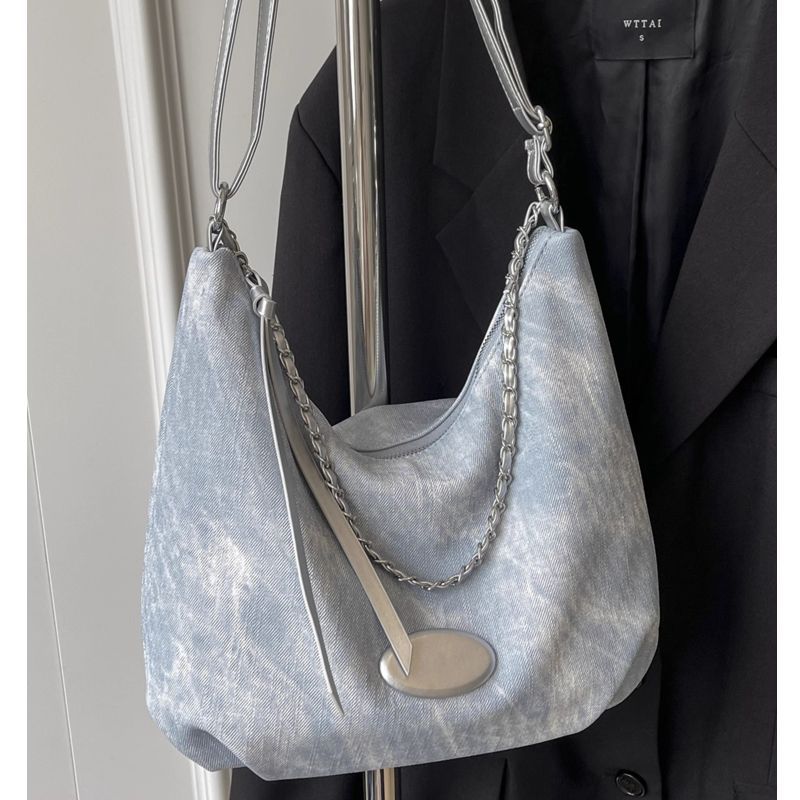 Casual Chic Schultertasche Brehn