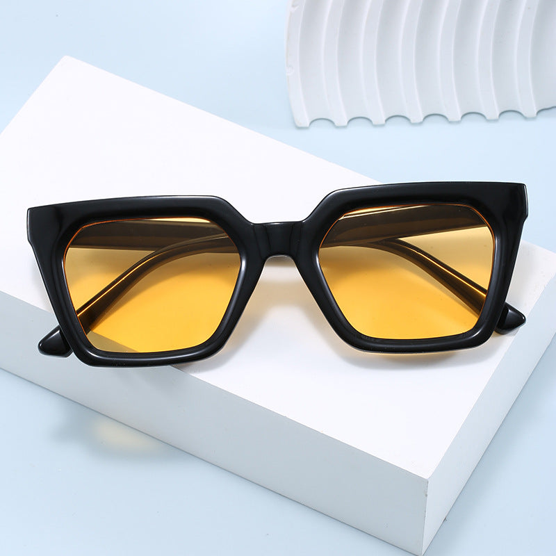 Damen moderne Designer-Sonnenbrille mit transparentem Rahmen Brehn