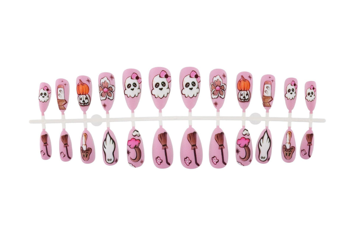 Kunstnagelset mit verspielten Halloween-Motiven Brehn