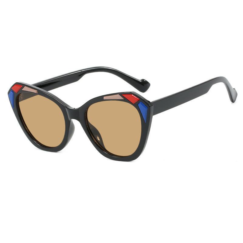 Damen Katzenaugen-Sonnenbrille mit modischen Details Brehn