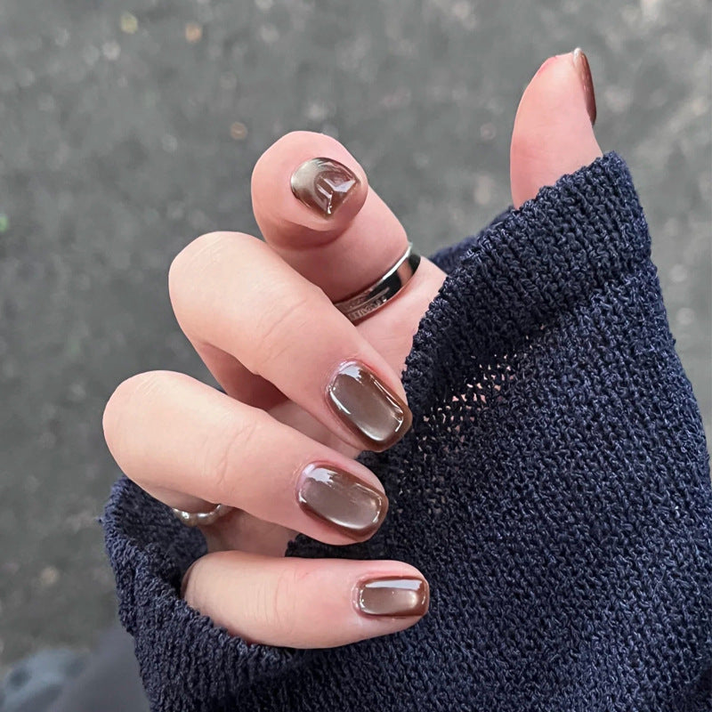 Elegantes Press-On-Nagelset mit Glitter- und Glanzfinish Brehn