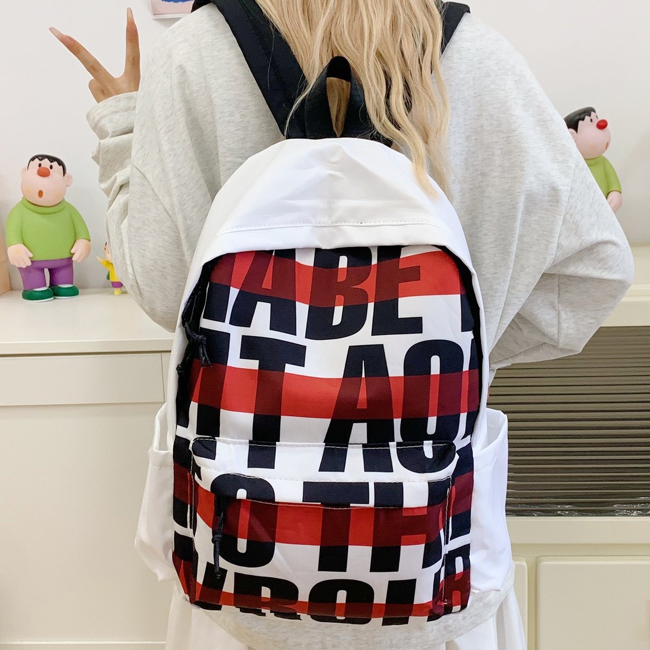 Freizeitrucksack mit Auffälligem Grafischem Design und Praktischen Fächern Brehn