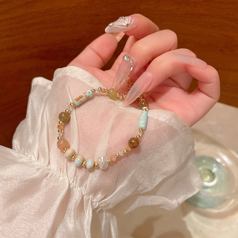 Künstlerisches Perlenarmband Brehn