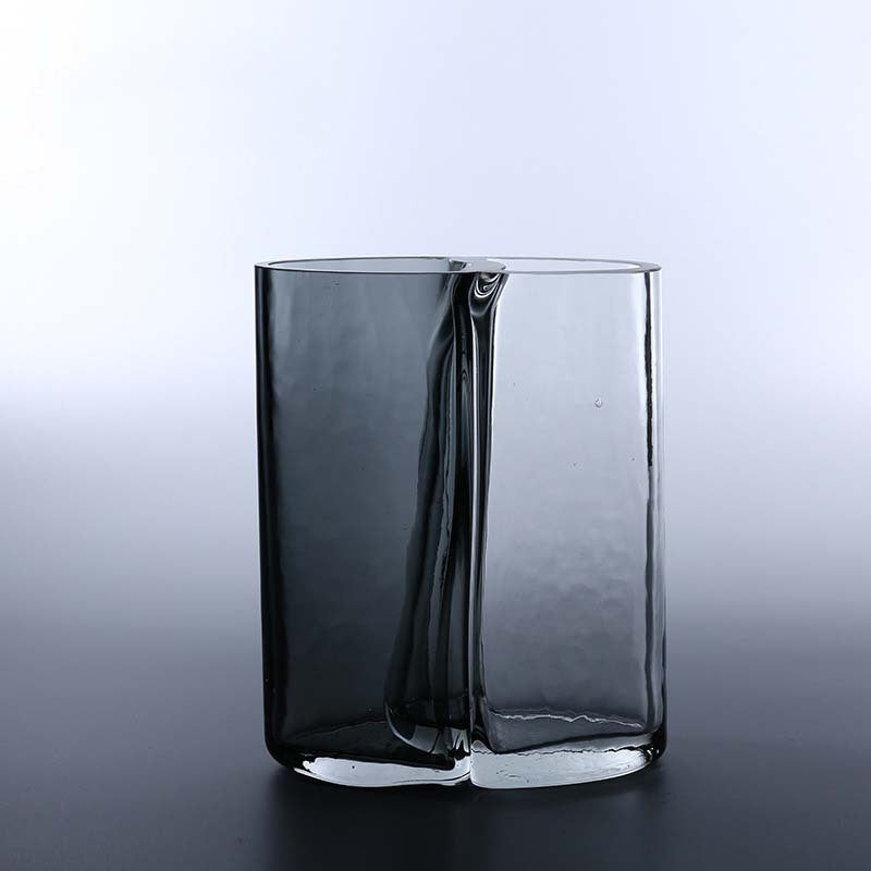 Mouth-blown skulptural Double-Chamber zeitgenössische Glasvase Brehn