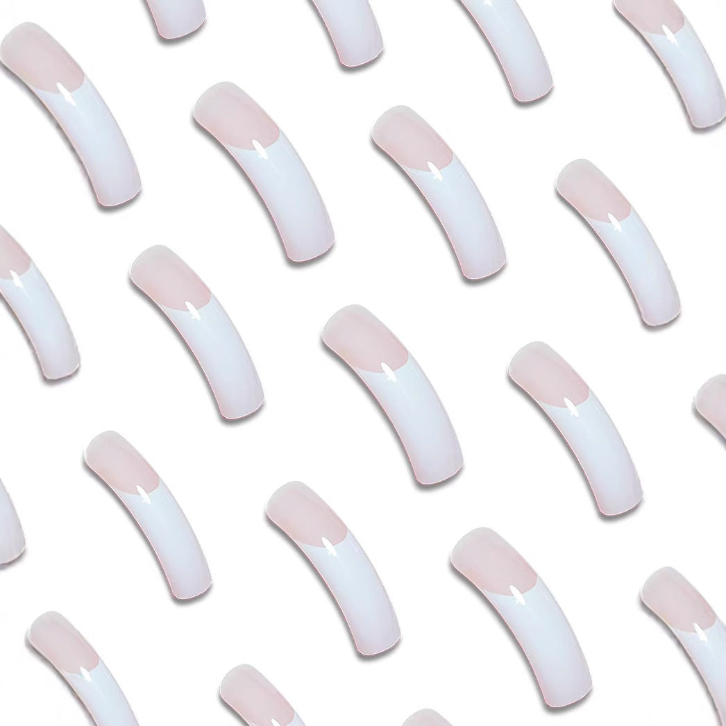 Premium French Tip Nagelerweiterungen Brehn