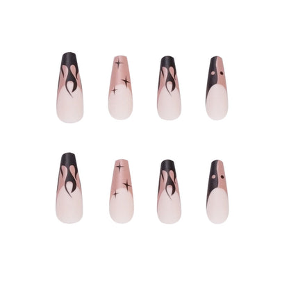 Kunstvolle Nagelkunst im stylishen Flammendesign Brehn