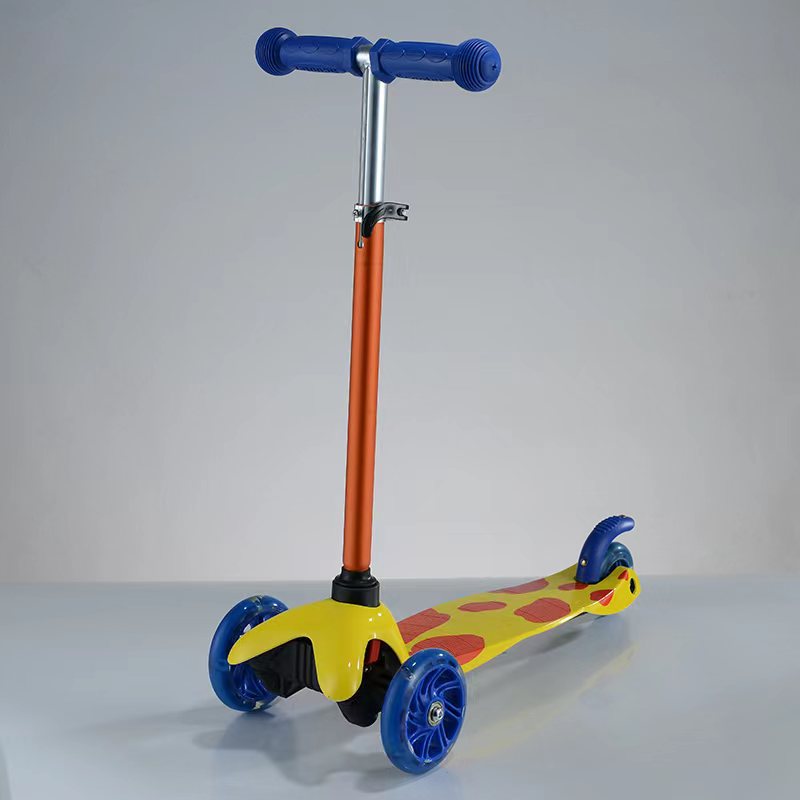Fahrende Scooter Brehn