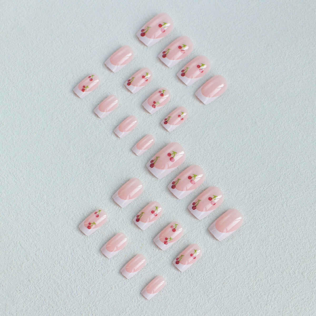 Kirschblüten Französischer Tipp Nagelkunstset